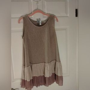 Easel tunic tank top. Size S. Gently loved.